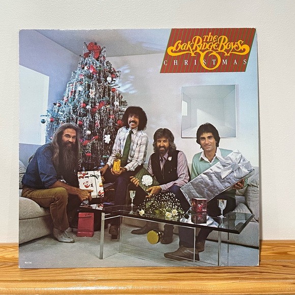The Oak Ridge Boys Christmas Vinyl Record Album. Vintage 1982 MCA records LP - Picture 3 of 5